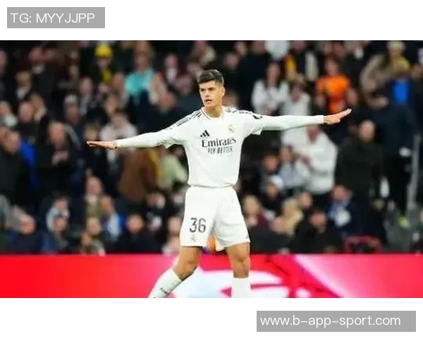 西媒曝皇马欲以3000万回购帕斯切玛拉蒙三人总身价接近1亿